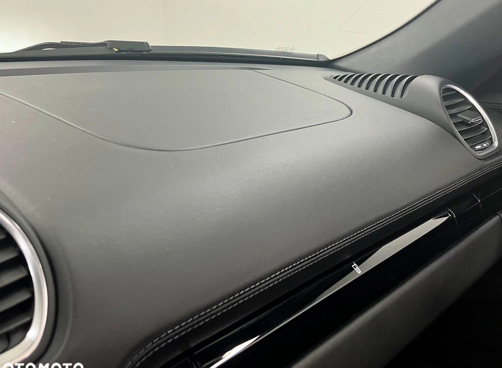 Porsche 718 Boxster cena 319000 przebieg: 35208, rok produkcji 2020 z Andrychów małe 781